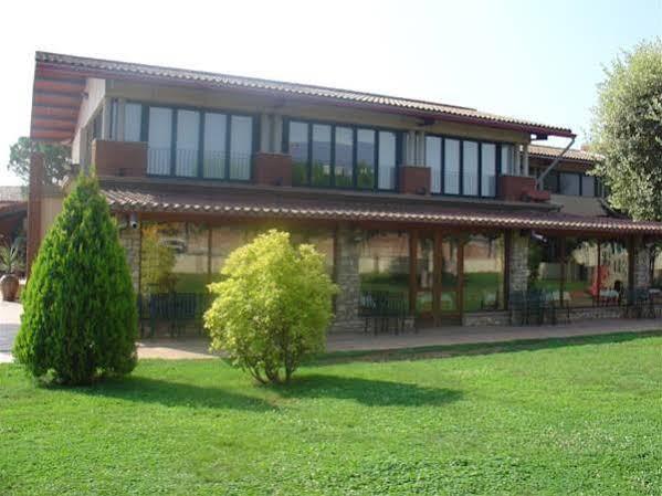 Mas De La Sala Hotel Sallent Exterior photo